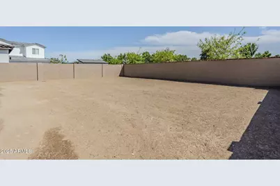 17625 W Crawfordsville Drive, Surprise, AZ 85388 - Photo 44