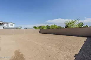 17625 W Crawfordsville Dr, Surprise, AZ 85388 - Photo 44