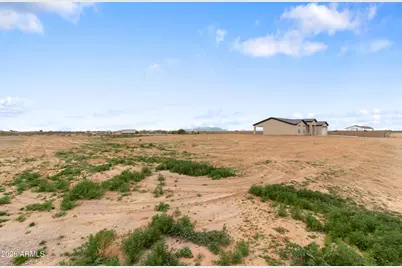 37313 W Georgia Avenue, Tonopah, AZ 85354 - Photo 12