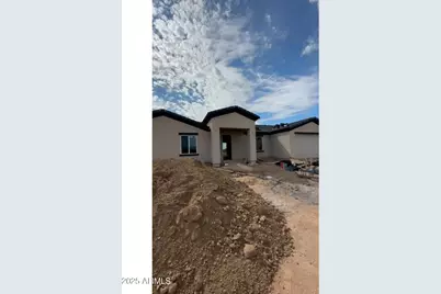 37313 W Georgia Avenue, Tonopah, AZ 85354 - Photo 2