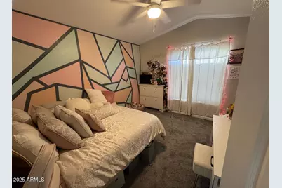 13781 W Vernon Avenue, Goodyear, AZ 85395 - Photo 16