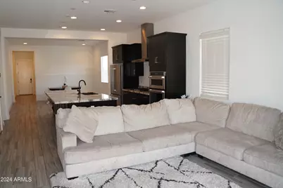 10864 W Marshall Avenue, Phoenix, AZ 85037 - Photo 8