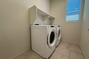 17566 W San Juan Ave, Litchfield Park, AZ 85340 - Photo 22