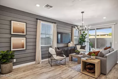 5821 E Zachary Drive, Phoenix, AZ 85054 - Photo 2