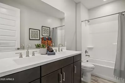 5821 E Zachary Drive, Phoenix, AZ 85054 - Photo 18