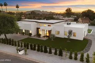 11420 N Scottsdale Rd, Scottsdale, AZ 85254 - Photo 1