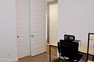 9133 W Sells Dr, Phoenix, AZ 85037 - Photo 14