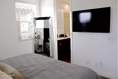 9133 W Sells Drive, Phoenix, AZ 85037 - Photo 8