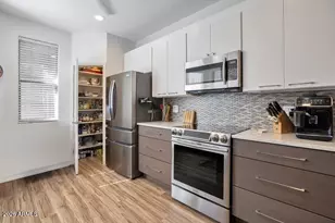 15221 N Clubgate Dr, Scottsdale, AZ 85254 - Photo 8