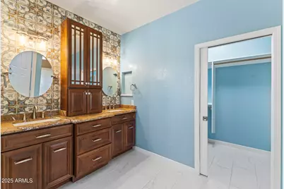 14077 W Charter Oak Road, Surprise, AZ 85379 - Photo 30