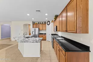 14077 W Charter Oak Rd, Surprise, AZ 85379 - Photo 10