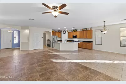 14077 W Charter Oak Road, Surprise, AZ 85379 - Photo 16