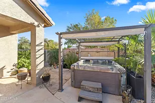 14077 W Charter Oak Rd, Surprise, AZ 85379 - Photo 36