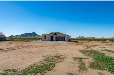 14688 S 204th Lane, Buckeye, AZ 85326 - Photo 4