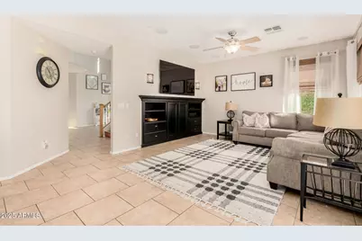 131 W Roadrunner Drive, Chandler, AZ 85286 - Photo 6