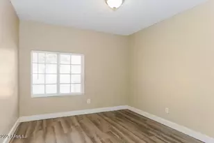 7129 W Merrell St, Phoenix, AZ 85033 - Photo 6