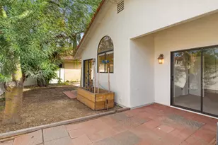 794 S Martinique Dr, Gilbert, AZ 85233 - Photo 32