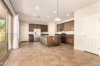 21051 W Wycliff Drive, Buckeye, AZ 85396 - Photo 6