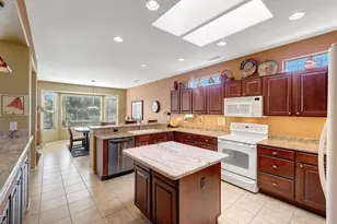 16337 W Salado Creek Dr, Surprise, AZ 85387 - Photo 14