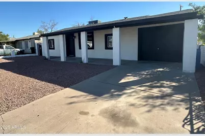 2315 E Nancy Lane, Phoenix, AZ 85042 - Photo 2