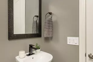 21724 N 36th St, Phoenix, AZ 85050 - Photo 20