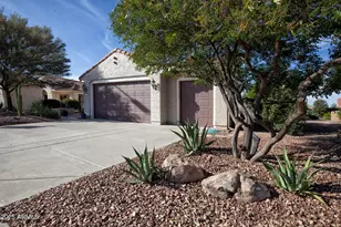 27162 W Yukon Cir, Buckeye, AZ 85396 - Photo 2