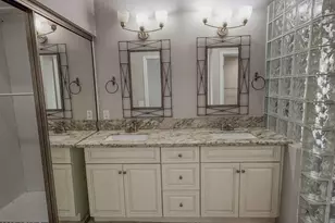 6528 E Paradise Ln, Scottsdale, AZ 85254 - Photo 14