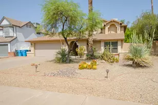 6528 E Paradise Ln, Scottsdale, AZ 85254 - Photo 4