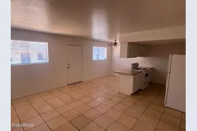 2002 E Sweetwater Avenue #108, Phoenix, AZ 85022 - Photo 6