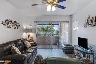 1295 N Ash St, Gilbert, AZ 85233 - Photo 8