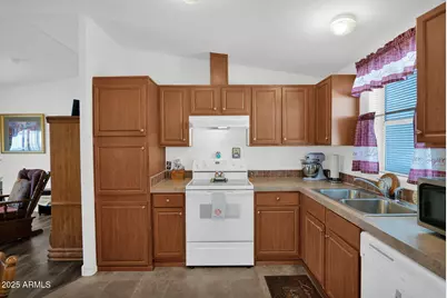 9822 E Main Street #2, Mesa, AZ 85207 - Photo 14