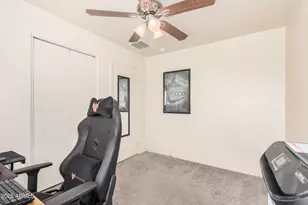 14815 S Redondo Rd, Arizona City, AZ 85123 - Photo 24