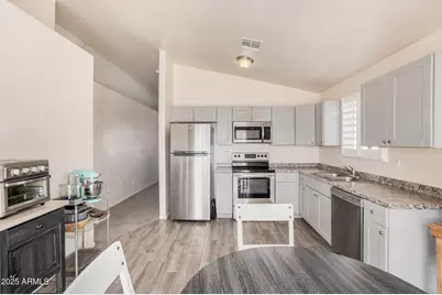 14815 S Redondo Road, Arizona City, AZ 85123 - Photo 14