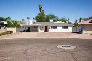 1326 E Earll Dr, Phoenix, AZ 85014 - Photo 20