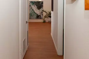 1326 E Earll Dr, Phoenix, AZ 85014 - Photo 22