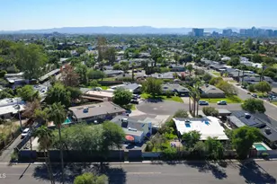 1326 E Earll Dr, Phoenix, AZ 85014 - Photo 28