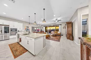 13186 N Humphreys Peak Dr, Oro Valley, AZ 85755 - Photo 10