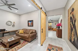 13186 N Humphreys Peak Dr, Oro Valley, AZ 85755 - Photo 4