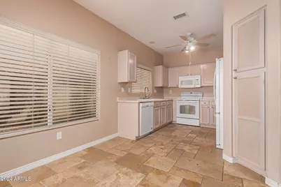 15324 W Arzon Way, Sun City West, AZ 85375 - Photo 8