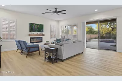 5548 E Via Montoya Drive, Phoenix, AZ 85054 - Photo 12