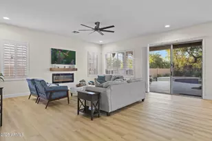 5548 E Via Montoya Dr, Phoenix, AZ 85054 - Photo 12