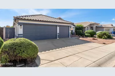 3129 E Oraibi Drive, Phoenix, AZ 85050 - Photo 2