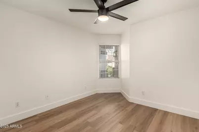 3129 E Oraibi Drive, Phoenix, AZ 85050 - Photo 22