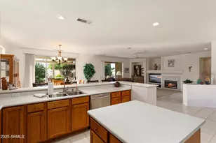 15237 W Pinehurst Ln, Surprise, AZ 85374 - Photo 6