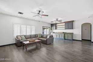 19623 W Meadowbrook Ave, Litchfield Park, AZ 85340 - Photo 4