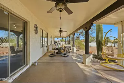 19623 W Meadowbrook Avenue, Litchfield Park, AZ 85340 - Photo 6