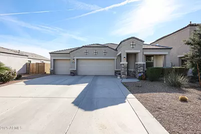 30659 W Amelia Avenue, Buckeye, AZ 85396 - Photo 4