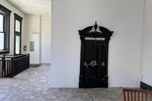 300 N Broad St, Globe, AZ 85501 - Photo 6