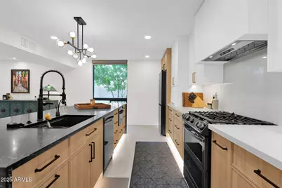 4834 E Earll Drive E, Phoenix, AZ 85018 - Photo 14