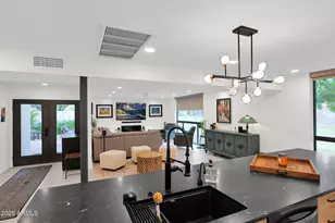 4834 E Earll Dr E, Phoenix, AZ 85018 - Photo 18